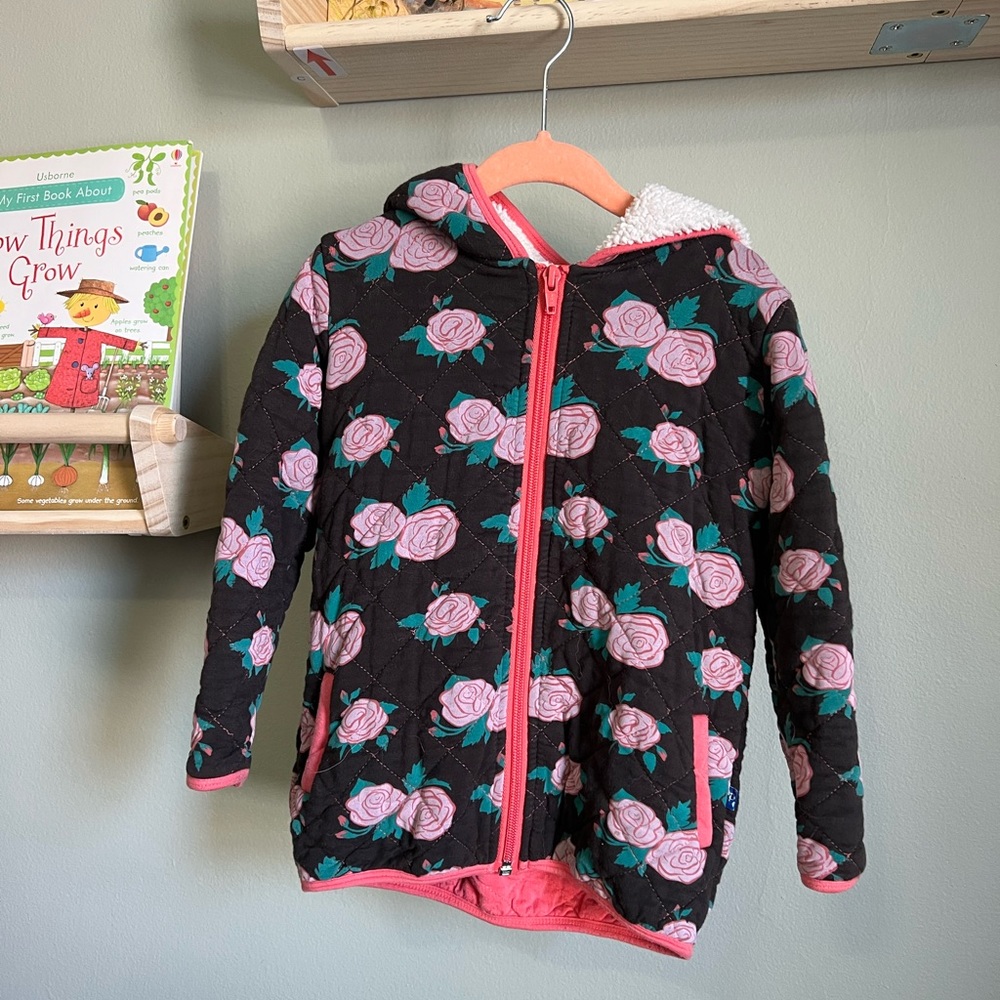 GUC rose quilted jacket